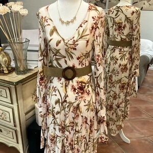 Tropical Print V-Neck Dress